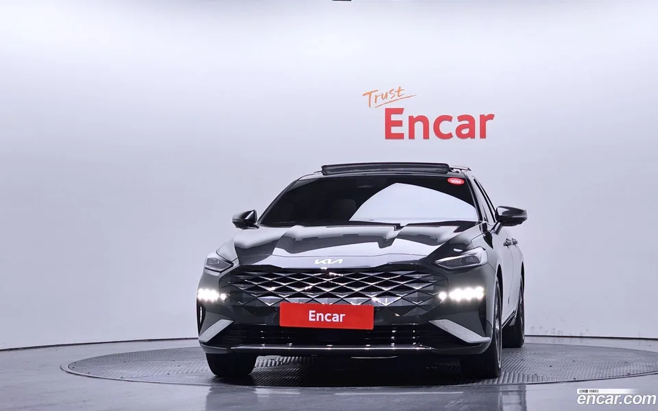 Kia K8 Hybrid 2023 — миниатюра 3