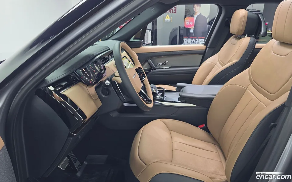 Land Rover Range Rover Sport P550E HSE 2024 — миниатюра 3