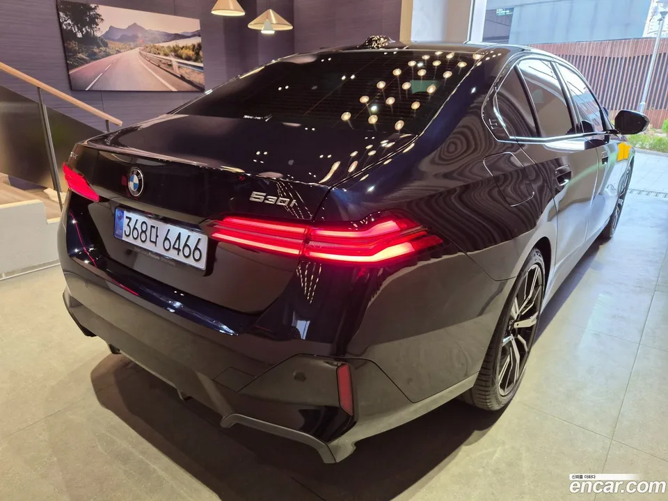 BMW 5 Series 530i xDrive M 2026 — миниатюра 4