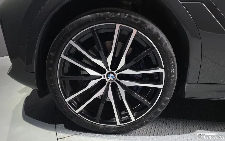 BMW X6 xDrive40d M 2022 — миниатюра 5