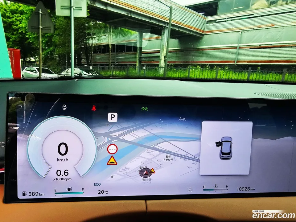 Genesis GV70 3.5T AWD 2025 — thumbnail 5