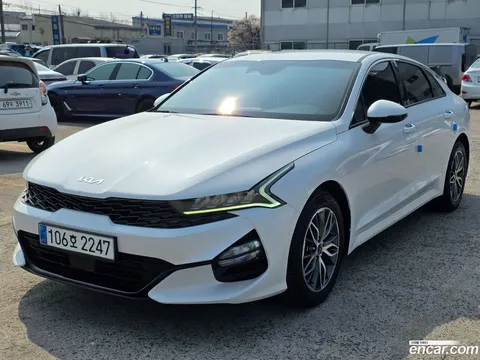 Kia K5 2022 buy in Moscow
