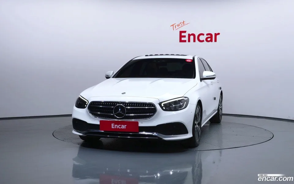 Mercedes-Benz E-Class E250 2022 — миниатюра 3