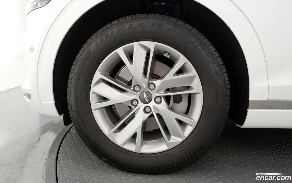 Genesis GV70 2.5T AWD 2023 — thumbnail 5