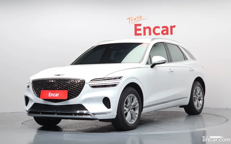 Genesis GV70 2.5T AWD 2023 — photo 1, buy with delivery to Moscow
