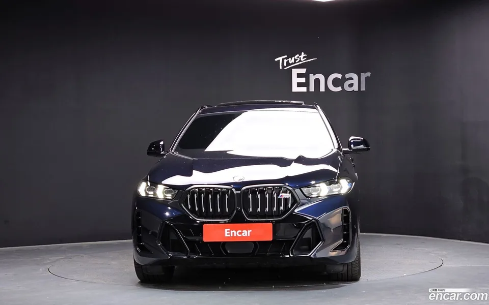 BMW X6 xDrive40i M 2025 — thumbnail 3
