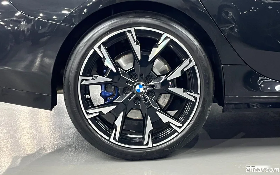 BMW 2 Series Gran Coupe 228 xDrive M 2025 — миниатюра 2