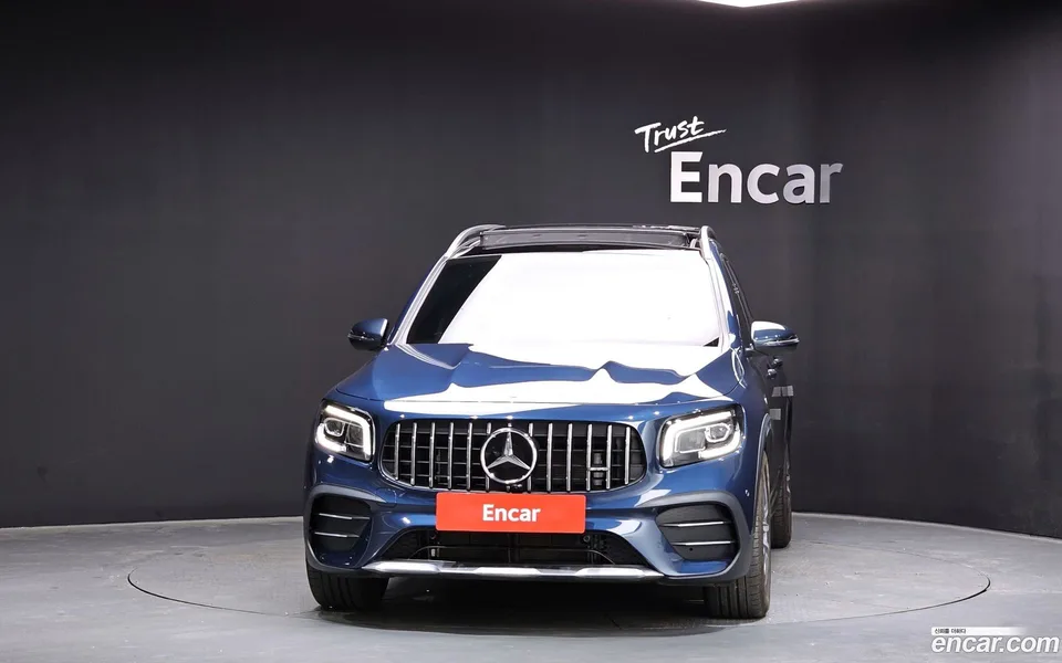 Mercedes-Benz GLB-Class AMG GLB35 4MATIC 2022 — миниатюра 3