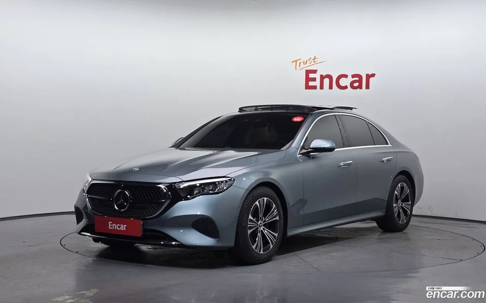 Mercedes-Benz E-Class 2025