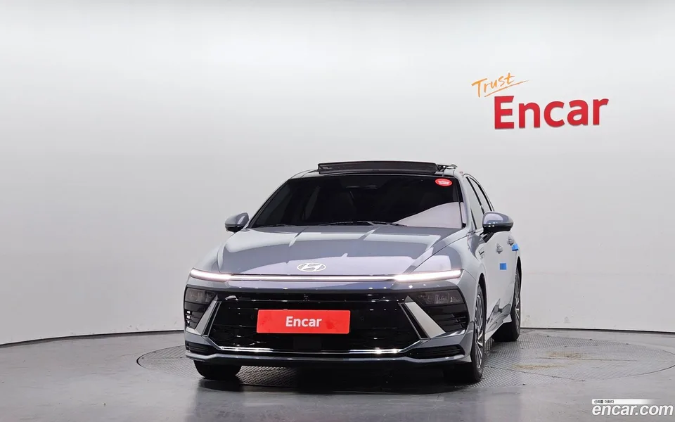 Hyundai Sonata The Edge Hybrid 2024 — миниатюра 3
