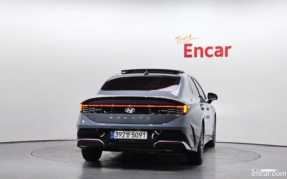 Hyundai Sonata The Edge Hybrid 2024 — миниатюра 4