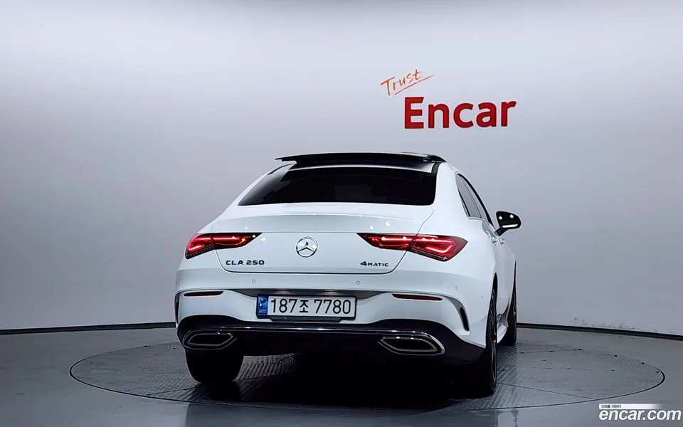 Mercedes-Benz CLA-Class CLA250 4MATIC 2023 — миниатюра 4