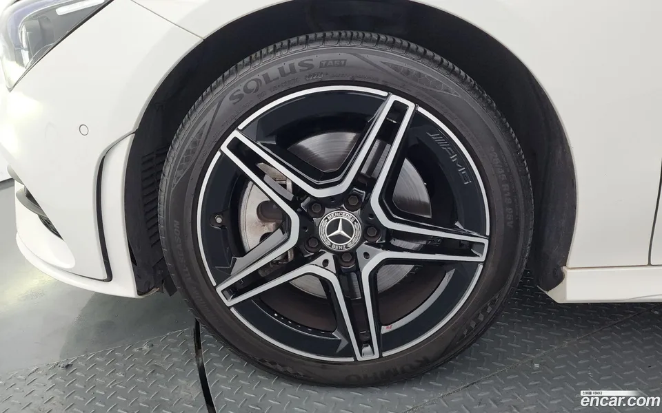 Mercedes-Benz CLA-Class CLA250 4MATIC 2023 — миниатюра 5