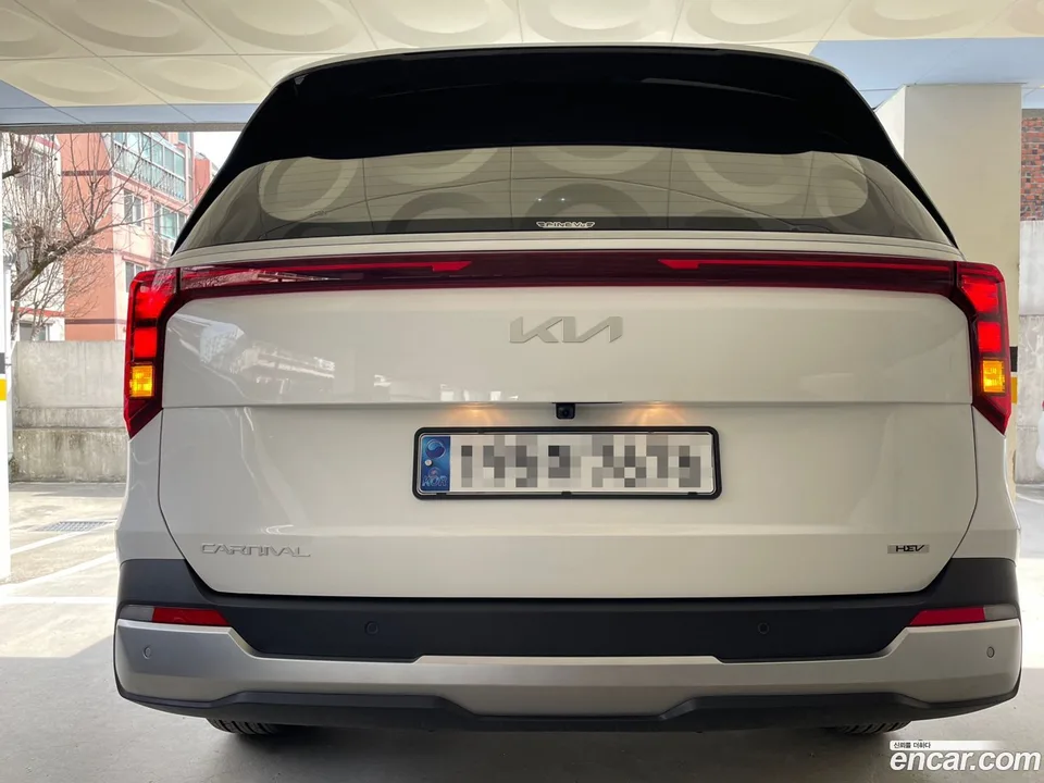 Kia Carnival HEV 9 2024 — миниатюра 4