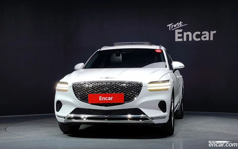 Genesis GV70 2.5T 2WD 2023 — миниатюра 3