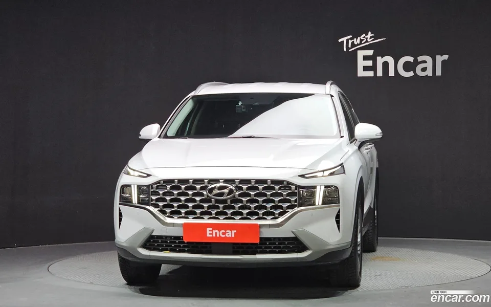 Hyundai SantaFe 2.2 2WD 2023 — миниатюра 3