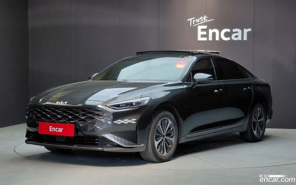 Kia K8 Hybrid 2022