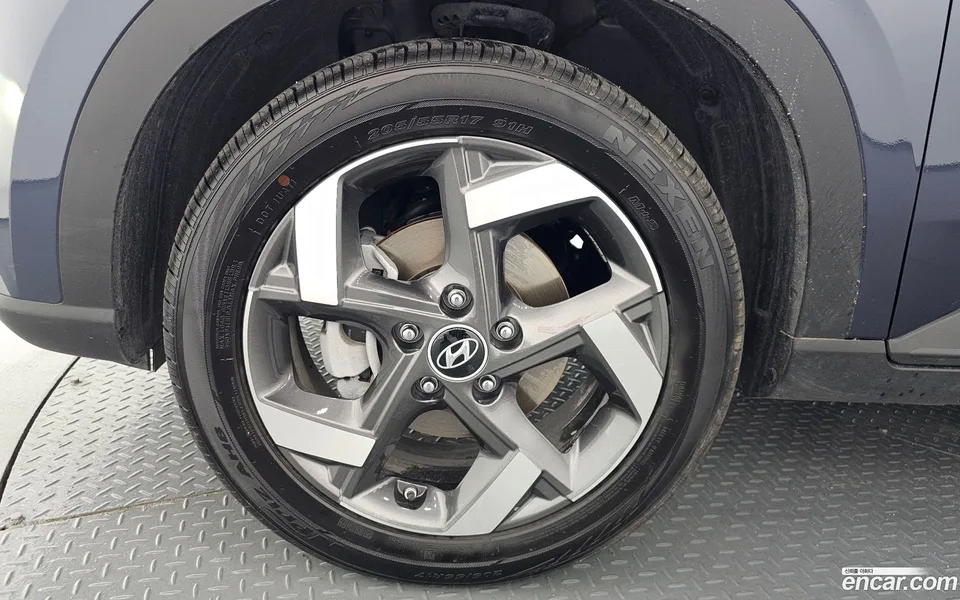 Hyundai Venue 1.6 2025 — миниатюра 2