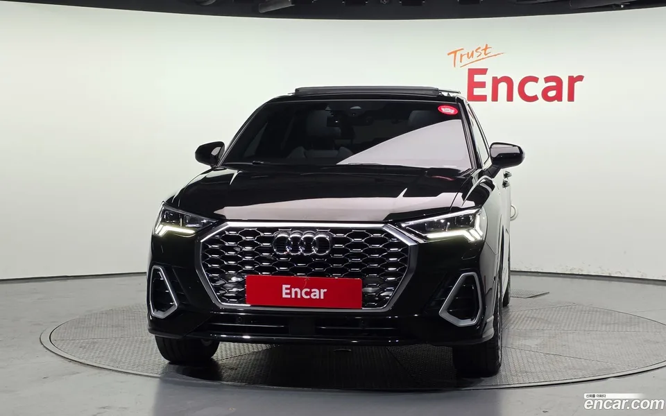 Audi Q3 35 TDI 2023 — миниатюра 3