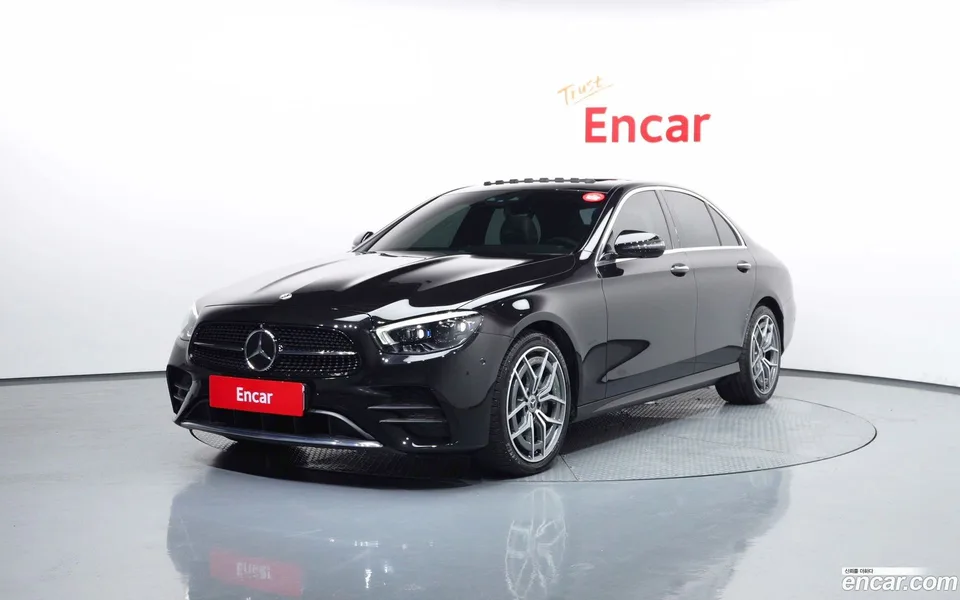 Mercedes-Benz E-Class 2023
