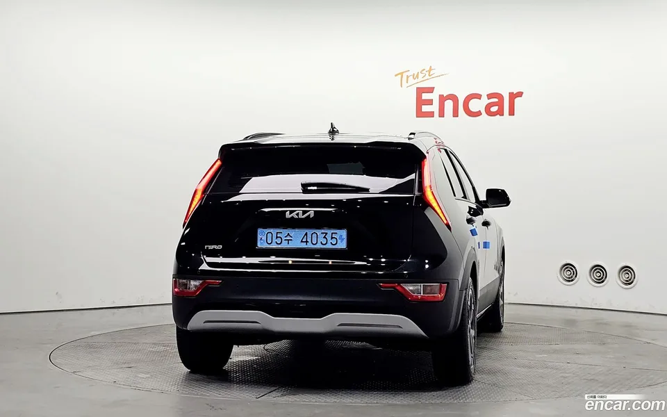 Kia Niro EV 2023 — миниатюра 4