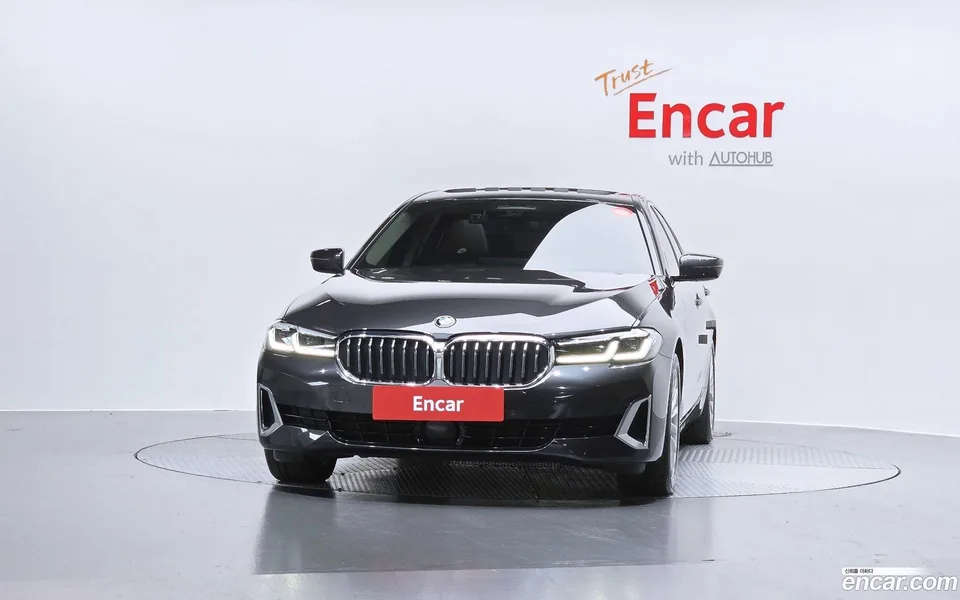 BMW 5 Series 523d 2022 — миниатюра 3