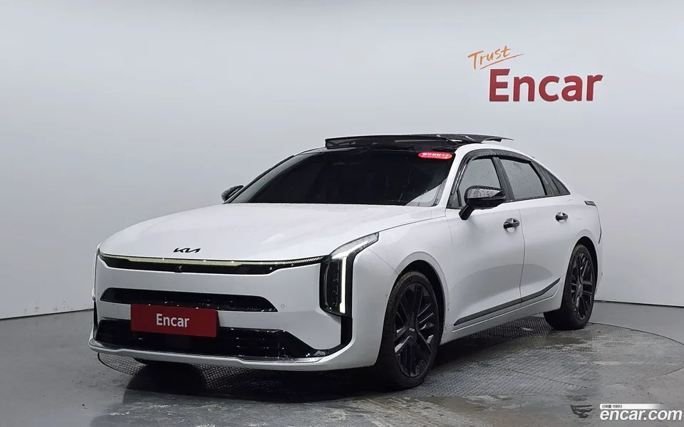 Kia K8 Hybrid 2024