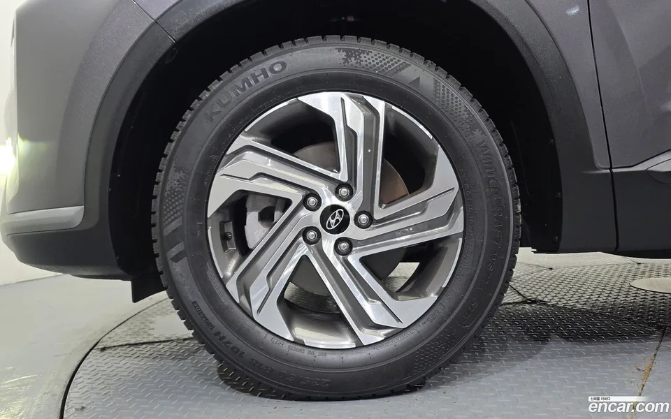 Hyundai SantaFe 2.2 2WD 2022 — thumbnail 2