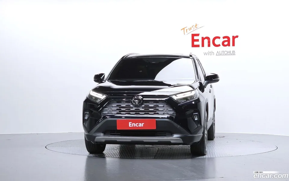 Toyota RAV4 2.5 4WD LTD 2025 — миниатюра 3