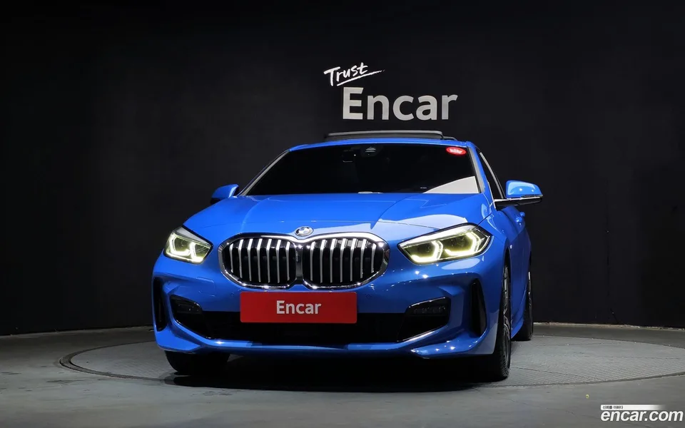 BMW 1 Series 120i M 2022 — миниатюра 3