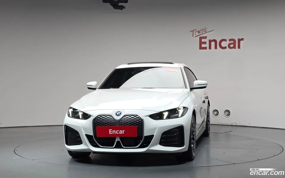 BMW i4 eDrive40 M 2025 — миниатюра 3