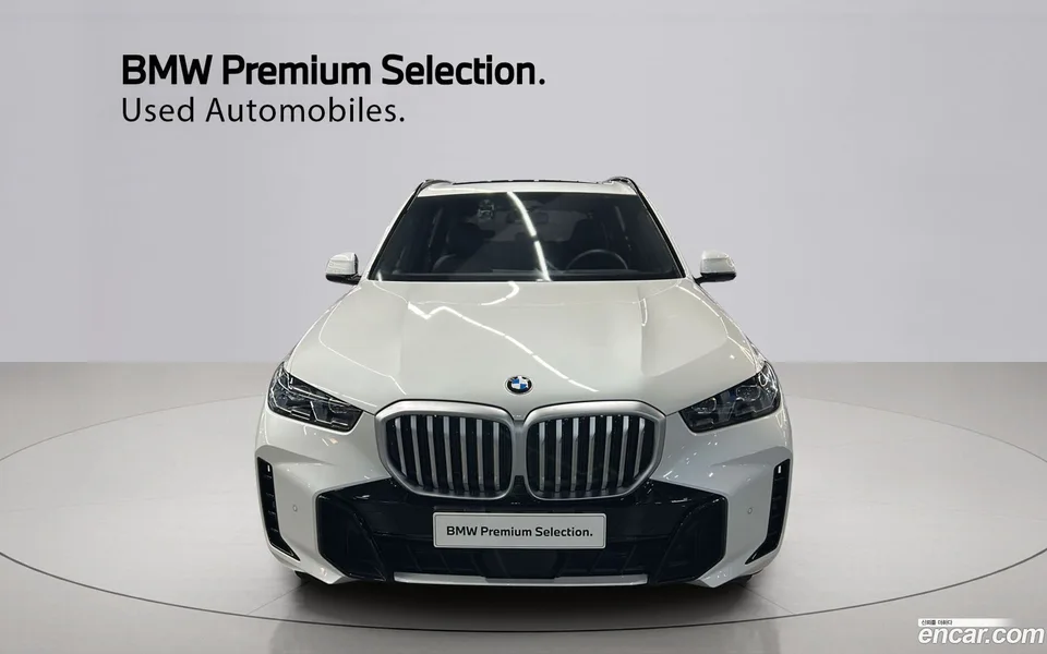 BMW X5 xDrive 40i M 2025 — thumbnail 3