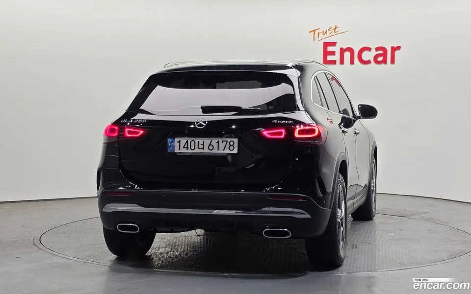 Mercedes-Benz GLA-Class GLA250 4MATIC 2023 — миниатюра 4