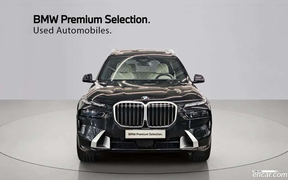 BMW X7 xDrive 40i 6 2025 — миниатюра 3