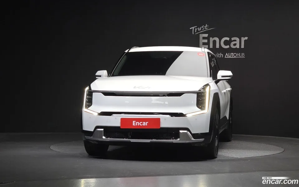 Kia EV9 4WD 2025 — миниатюра 3