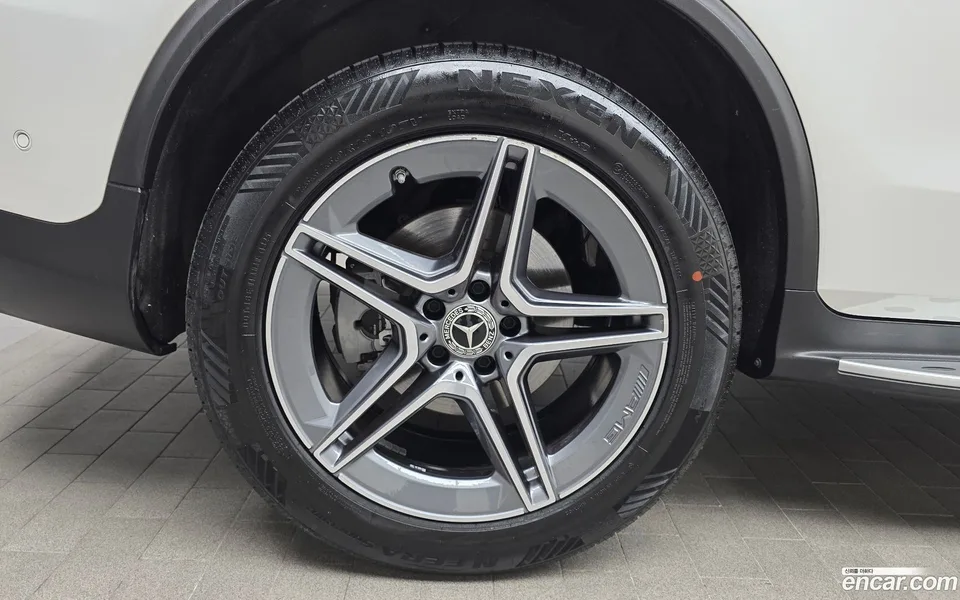 Mercedes-Benz GLC-Class GLC220 d 4MATIC 2022 — миниатюра 2