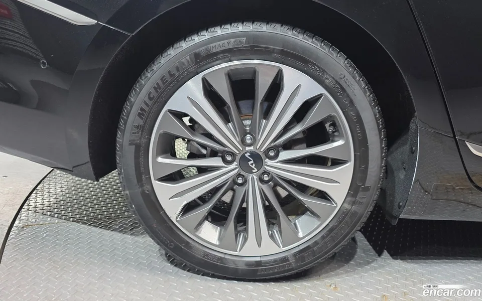 Kia K8 Hybrid 2022 — миниатюра 5