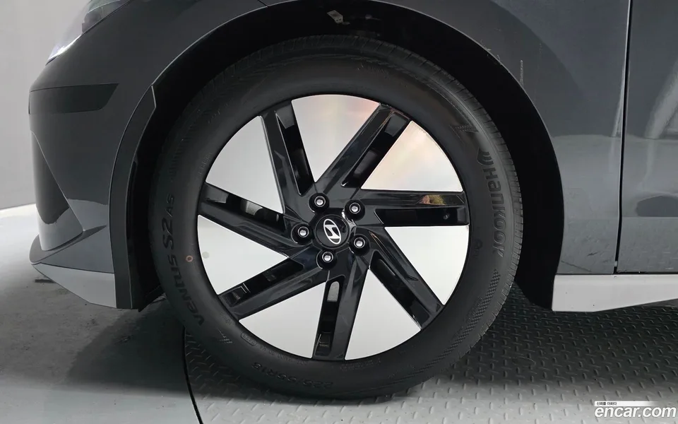 Hyundai Ioniq 6 2023 — миниатюра 5