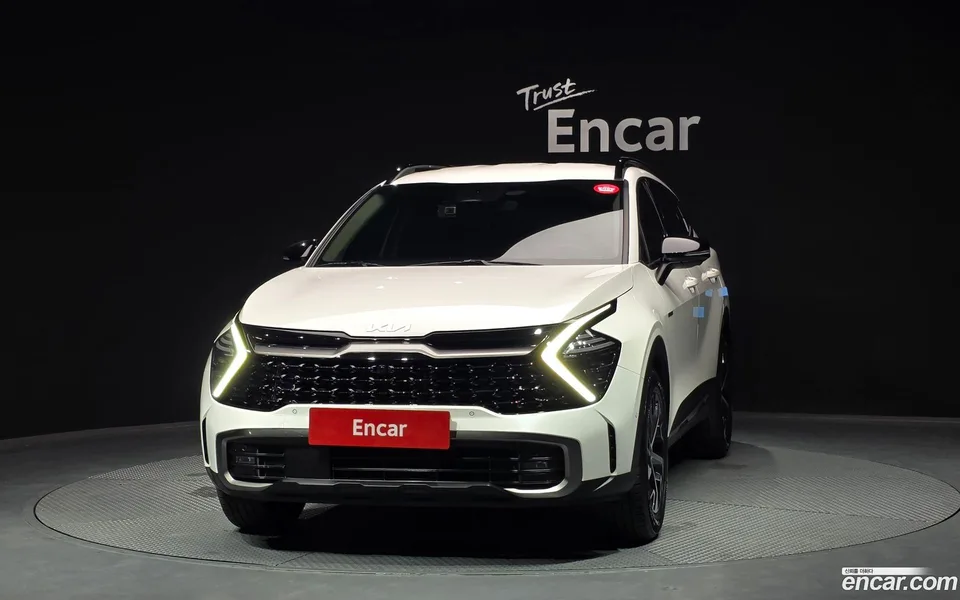 Kia Sportage Hybrid 2WD 2022 — миниатюра 3