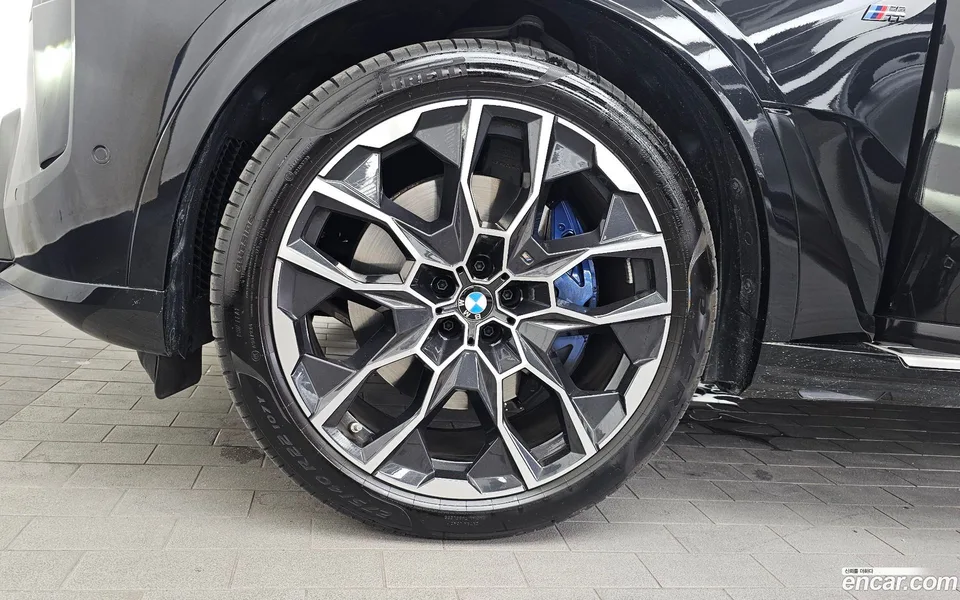 BMW X7 xDrive 40d M 7 2025 — миниатюра 2