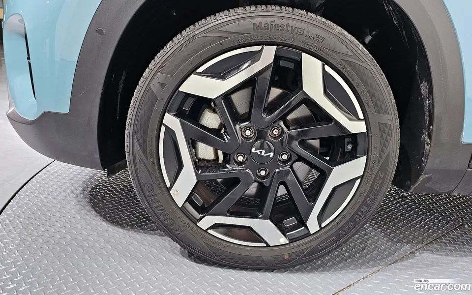 Kia Seltos 1.6 2WD 2024 — thumbnail 2