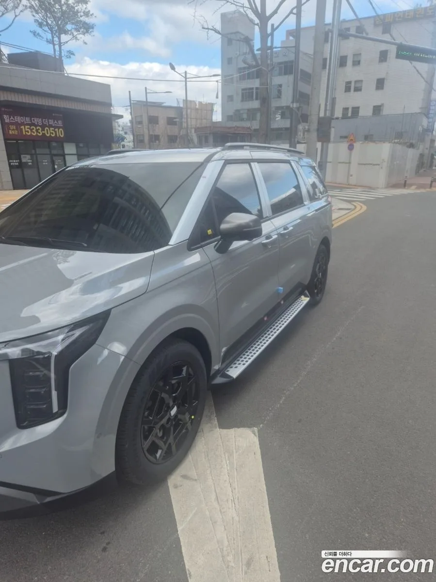 Kia Carnival HEV 7 X Line 2026 — миниатюра 3