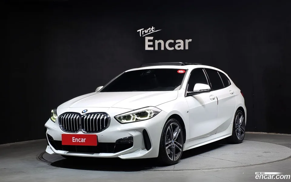 BMW 1 Series 2023
