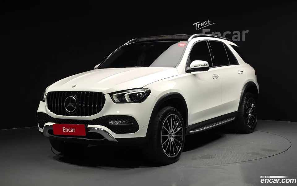 Mercedes-Benz GLE-Class 2023