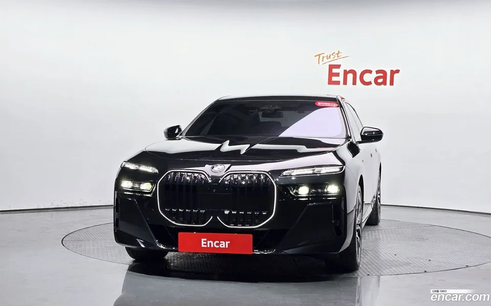 BMW 7 Series 740d xDrive M 2025 — миниатюра 3