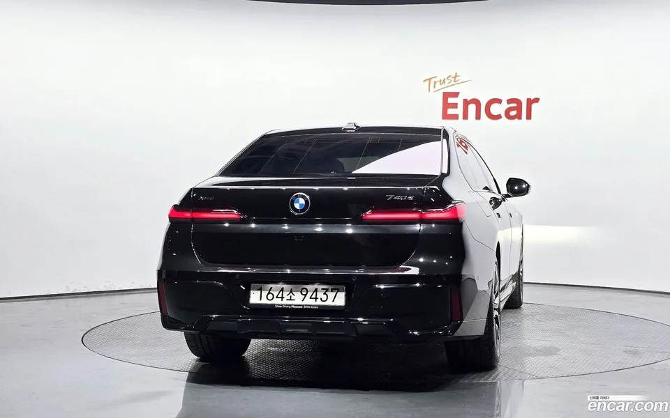 BMW 7 Series 740d xDrive M 2025 — миниатюра 4