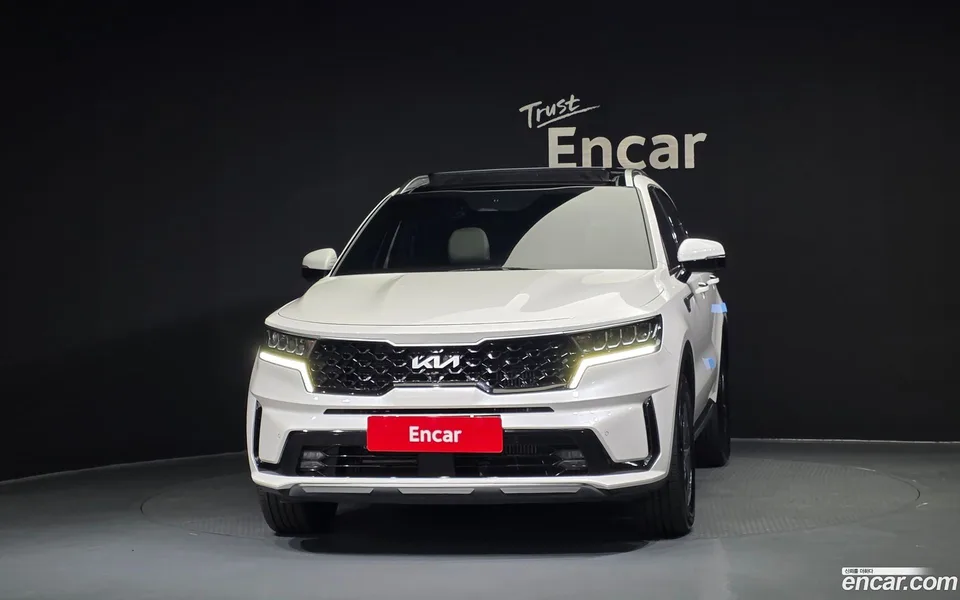 Kia Sorento HEV 1.6 2WD 2023 — миниатюра 3