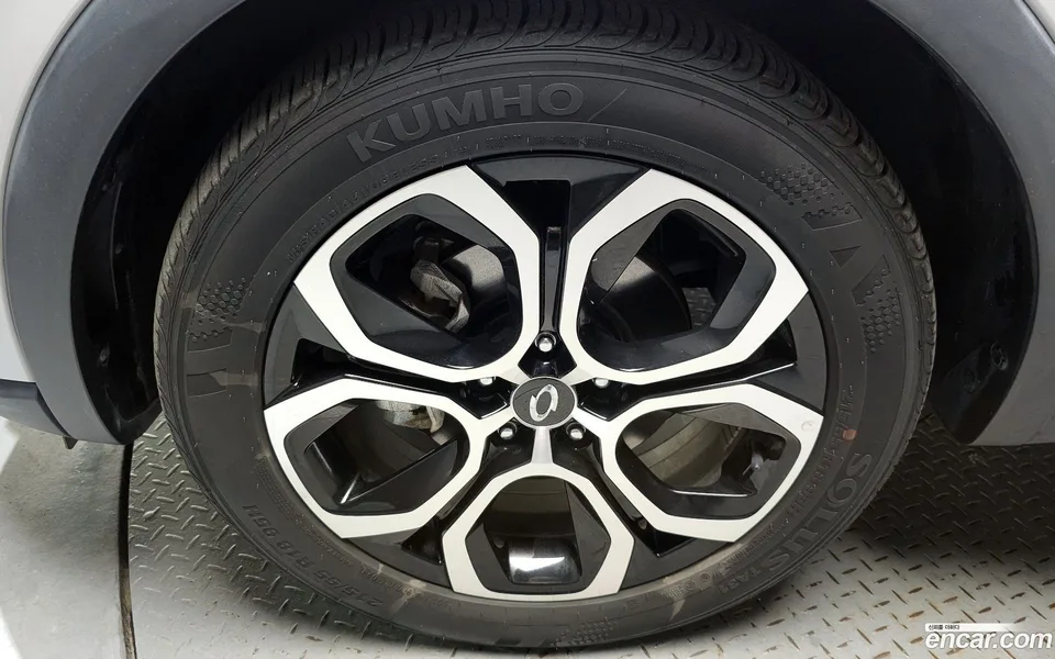 Renault Samsung XM3 (Arkana) 1.6 E-TECH 2024 — миниатюра 2