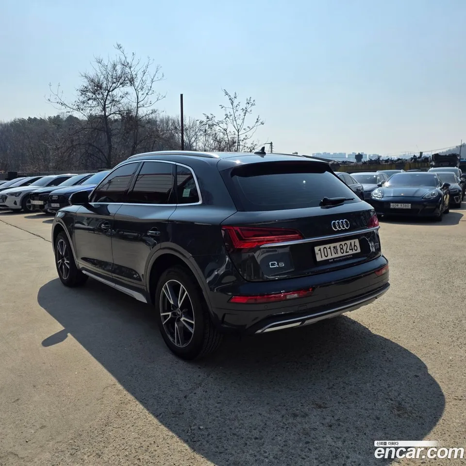 Audi Q5 45 TFSI 2022 — миниатюра 3