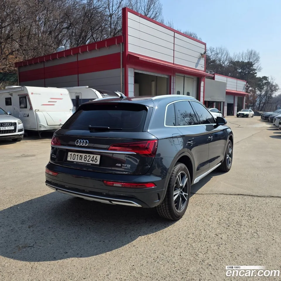 Audi Q5 45 TFSI 2022 — миниатюра 5